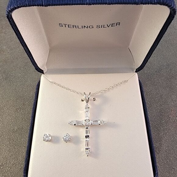 Sterling Clear CZ Cross Pendant Necklace & Stud Earrings Set - … - Picture 2 of 6